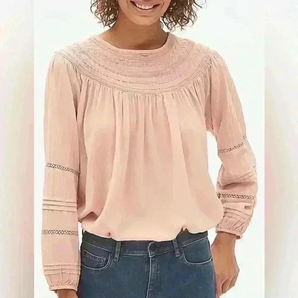 Gap Smocked Lace-Trim Peasant Women's Blouse (331)